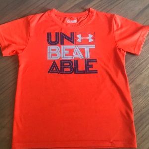 UnderArmour Boys Orange DriFit Shirt Size 7